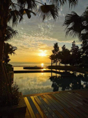 Timurbay by Dfamilia, ground floor suite with easy access to the pool and beach